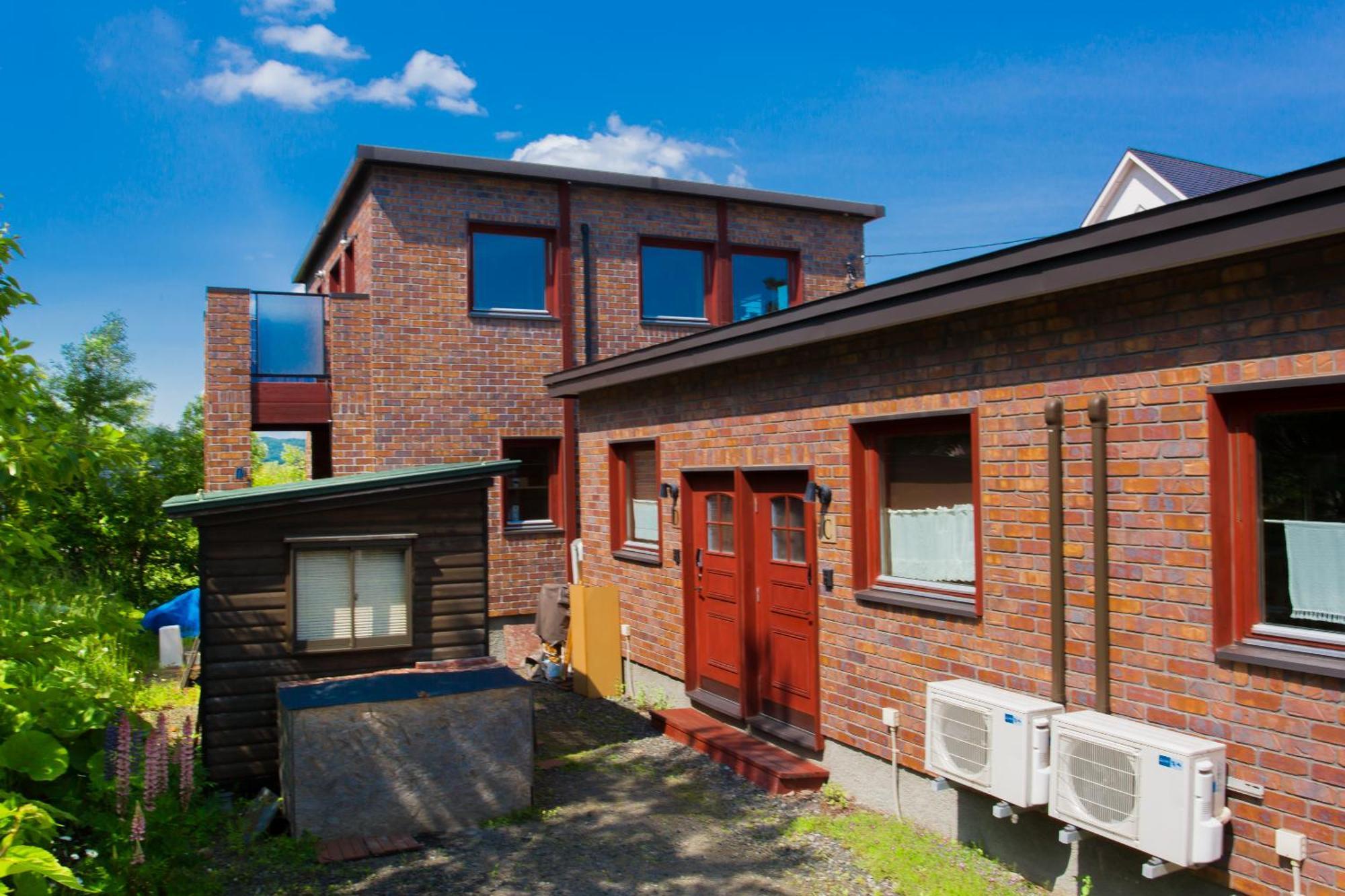 Brick House Furano Lejlighed Eksteriør billede